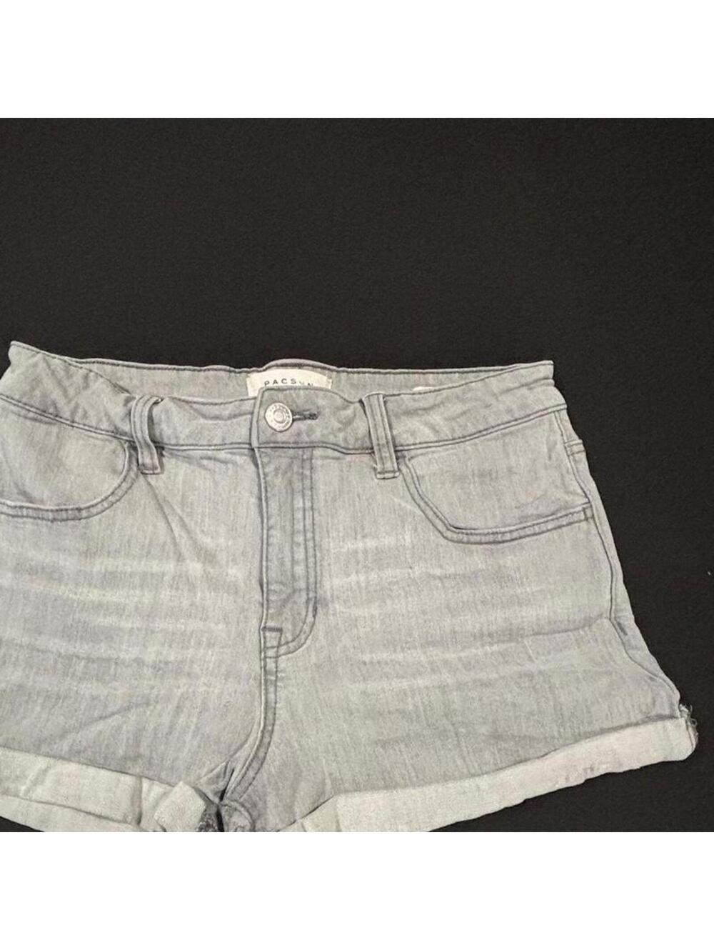 PacSun Super Stretch Shortie Denim Shorts – Size 29